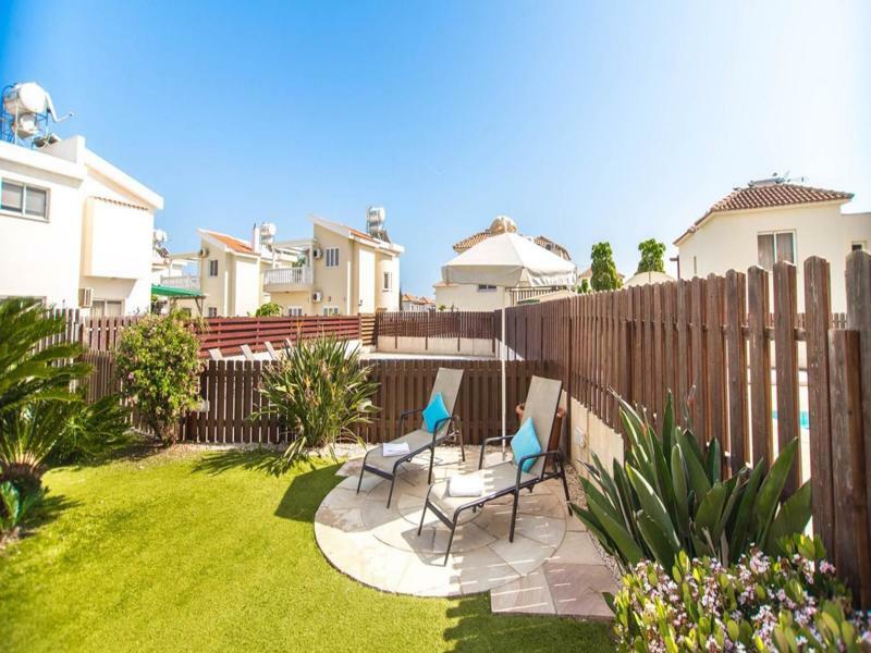 Ayia Napa Holiday Villa 040 Екстериор снимка